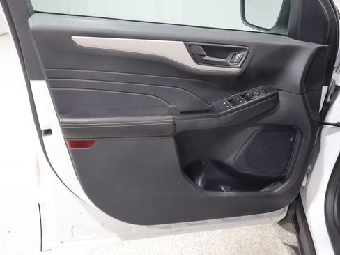 Used 2022 Ford Escape S AWD/4WD image 13