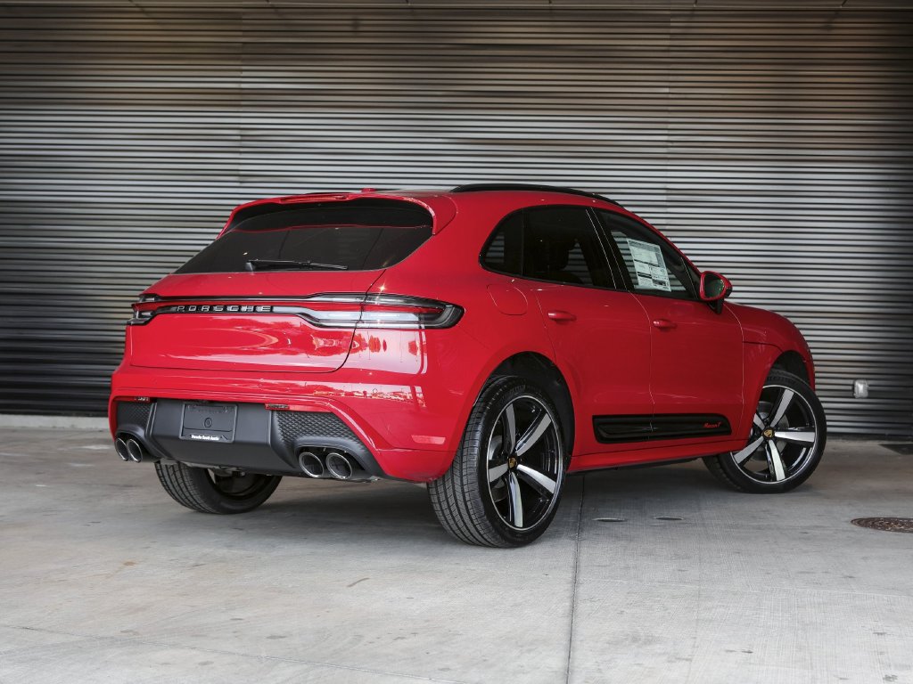 Certified 2026 Porsche Macan Turbo AWD/4WD image 7