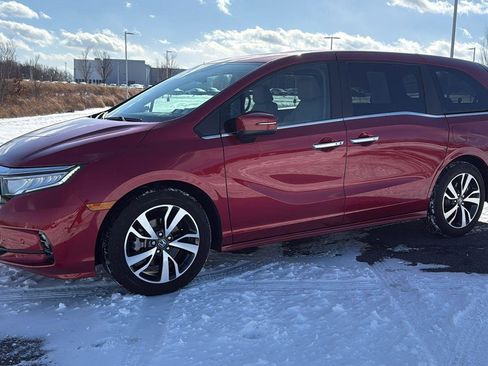 Used 2022 Honda Odyssey Touring image 16