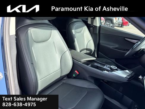New 2025 Kia EV6 Wind image 21
