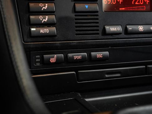 Used 2003 BMW M5 image 22