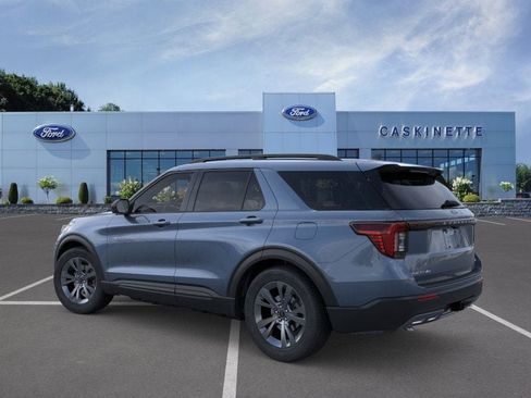 New 2026 Ford Explorer Active w/ Active Comfort Package AWD/4WD image 4