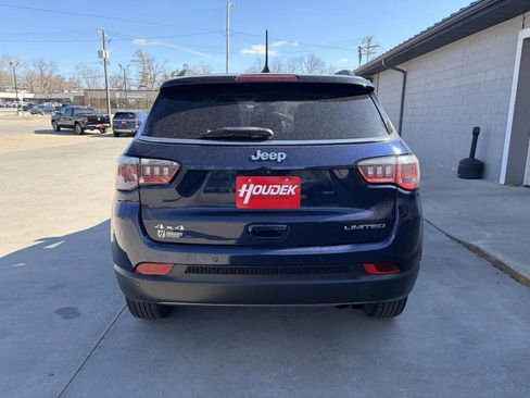 Used 2018 Jeep Compass Limited w/ Navigation Group AWD/4WD image 7