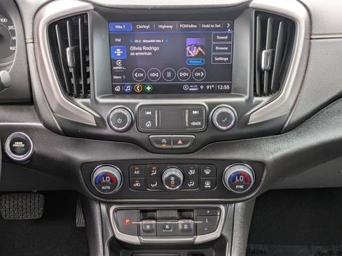 Used 2023 GMC Terrain AT4 image 16