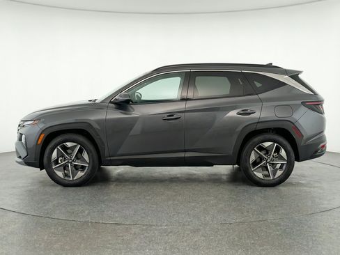 Used 2025 Hyundai Tucson SEL AWD/4WD image 5