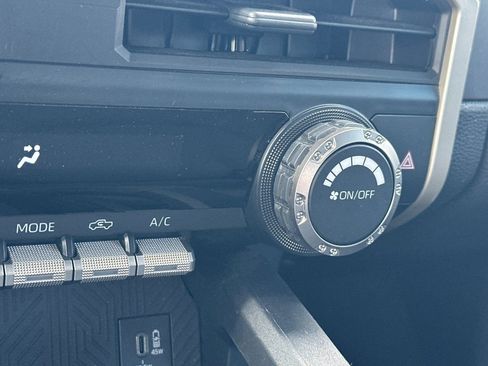 Certified 2025 Toyota Tacoma SR5 RWD image 29