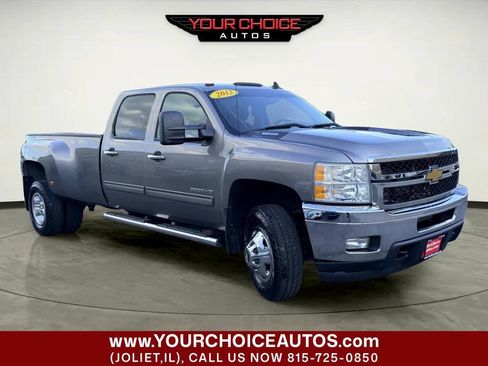 Used 2012 Chevrolet Silverado 3500 LT w/ Interior Plus Package AWD/4WD image 9