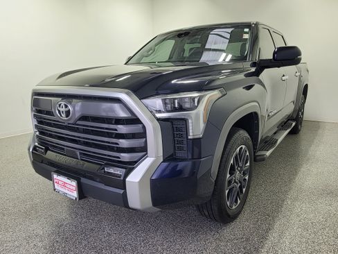 Used 2023 Toyota Tundra Limited AWD/4WD image 2