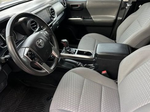 Used 2021 Toyota Tacoma SR5 w/ Blackout Package (TMS) image 11