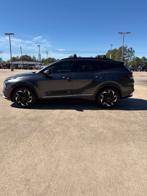 Used 2024 Kia Sportage SX FWD image 2