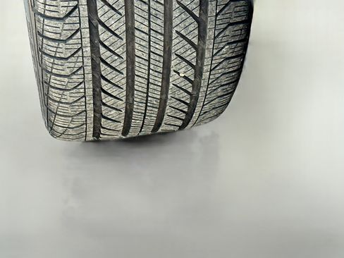 Used 2023 Jaguar XF SE image 42