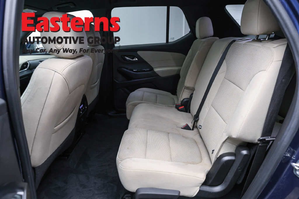 Used 2023 Chevrolet Traverse LS w/ Safety Package FWD image 22