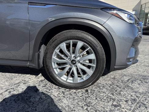 Certified 2025 INFINITI QX50 Pure image 9