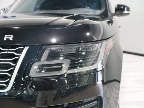 Used 2019 Land Rover Range Rover Long Wheelbase Supercharged AWD/4WD image 6
