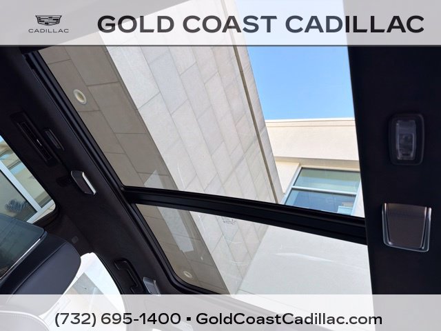 Certified 2026 Cadillac Escalade Platinum Sport w/ LPO, ONYX Package AWD/4WD image 12