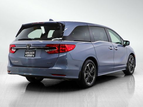 Used 2023 Honda Odyssey Elite image 5
