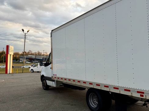 Used 2019 Mercedes-Benz Sprinter 170 image 5