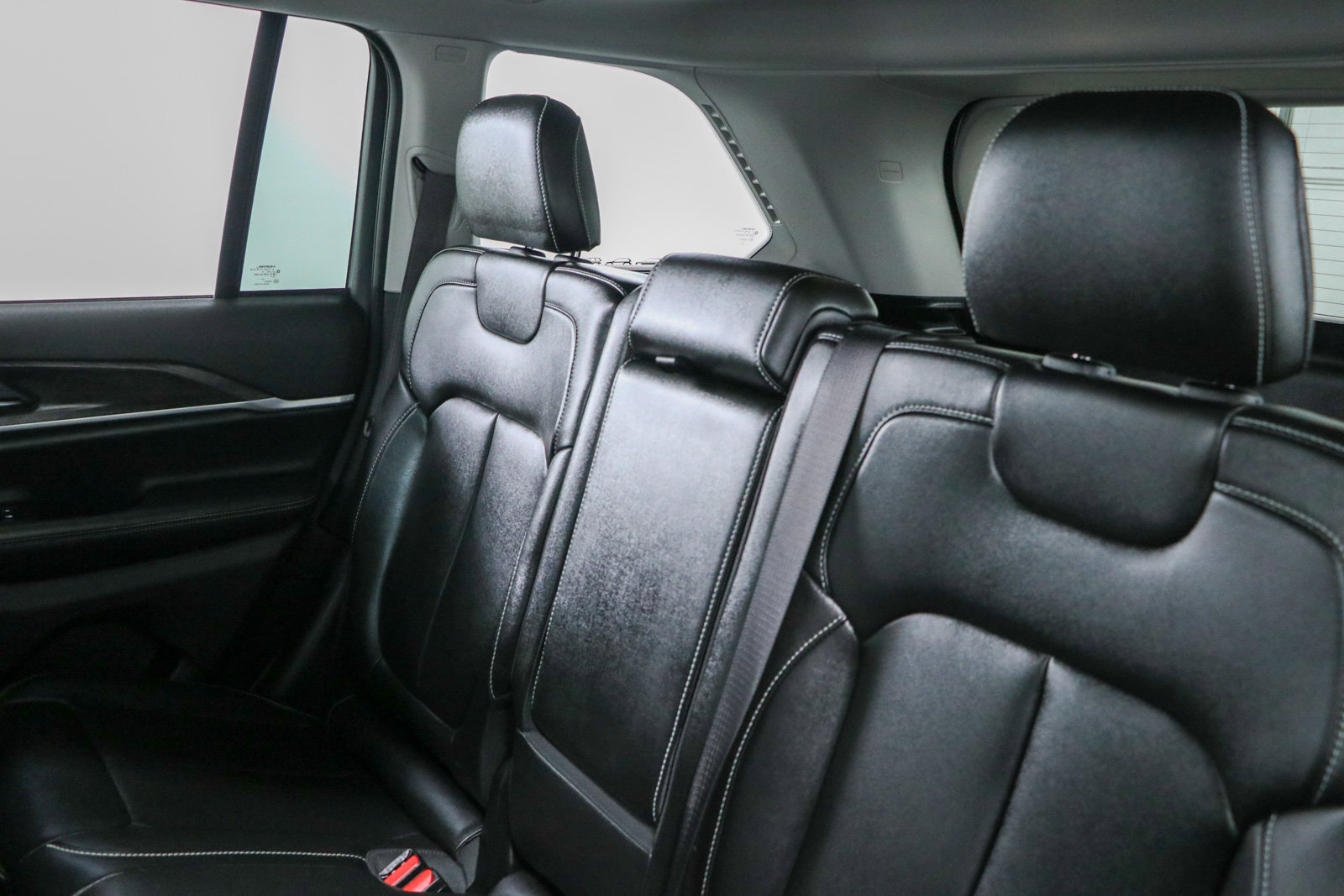 Used 2023 Jeep Grand Cherokee 4WD 4xe image 26
