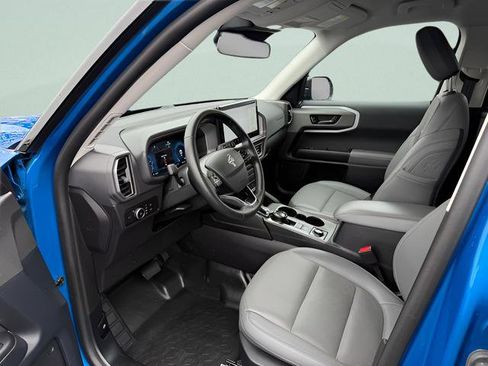Used 2025 Ford Bronco Sport Badlands AWD/4WD image 4