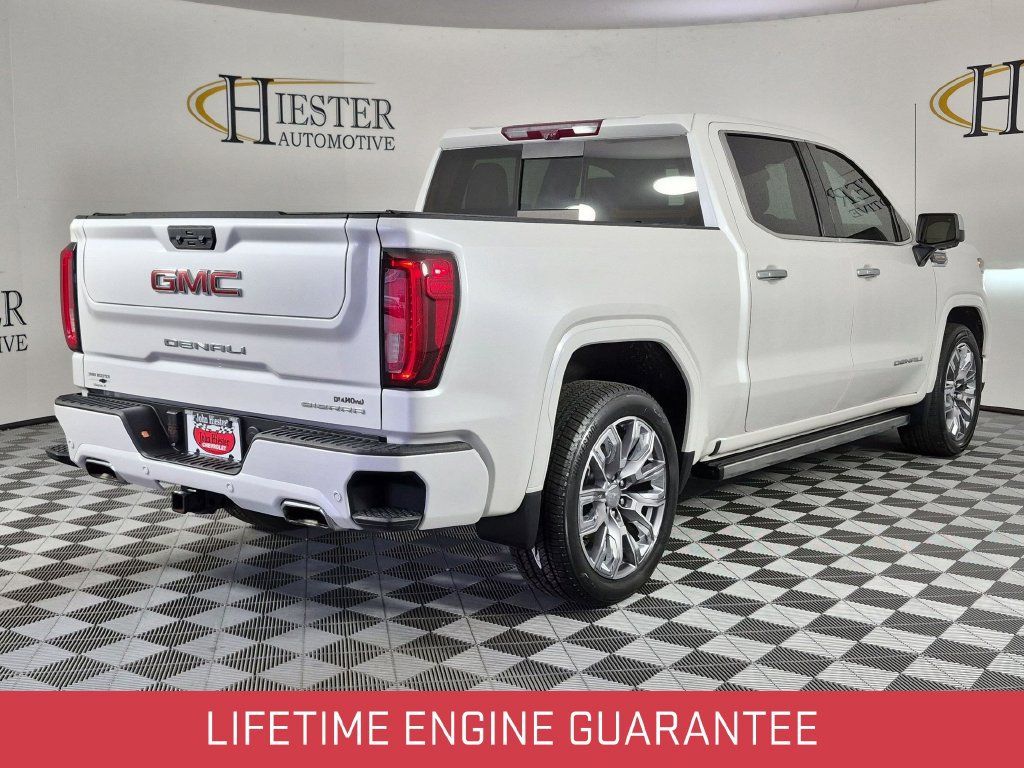 Used 2024 GMC Sierra 1500 Denali AWD/4WD image 4