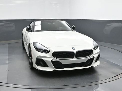 Used 2024 BMW Z4 sDrive30i w/ Premium Package image 17