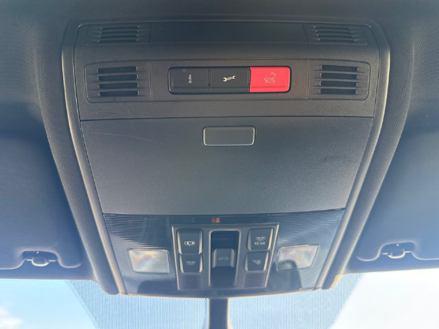 Used 2016 Volkswagen GTI SE w/ Lighting Package (SEL) FWD image 25