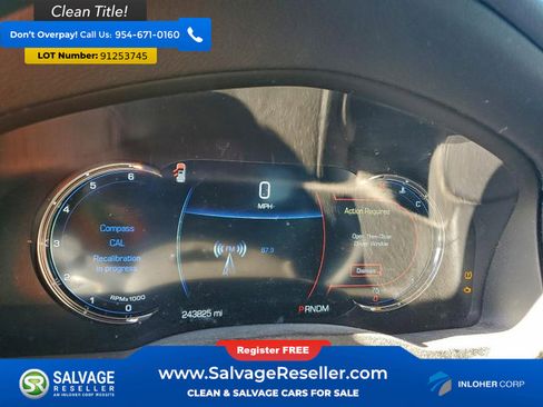 Used 2016 Cadillac Escalade Premium image 12