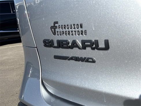 Used 2025 Subaru Ascent Bronze Edition image 5