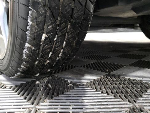 Used 2013 Toyota Prius Three image 31