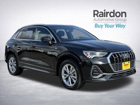 Used 2024 Audi Q3 2.0T Premium image 1