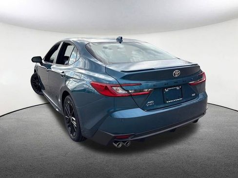New 2026 Toyota Camry SE image 11