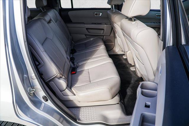 Used 2010 Honda Pilot EX-L image 24