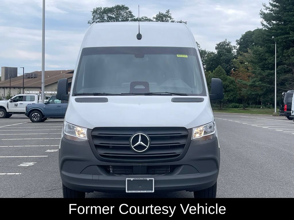 Used 2025 Mercedes-Benz Sprinter 3500 image 1