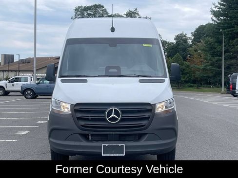 Used 2025 Mercedes-Benz Sprinter 3500 image 1