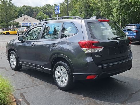 Used 2022 Subaru Forester AWD/4WD image 17