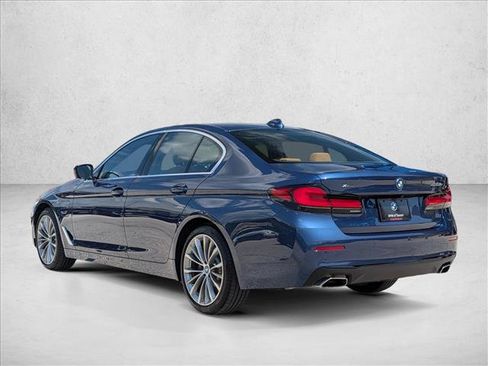 Used 2023 BMW 530e xDrive w/ Premium Package AWD/4WD image 8