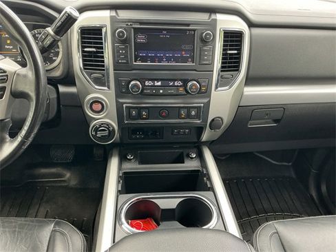 Used 2019 Nissan Titan PRO-4X w/ Pro-4x Convenience Package image 8
