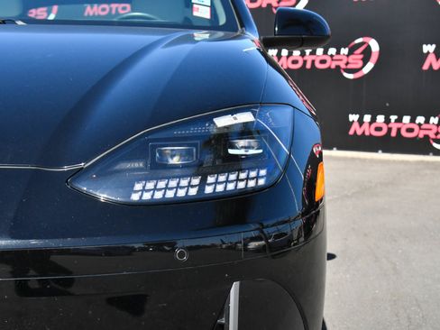 Used 2024 Hyundai Ioniq 6 SEL RWD image 11
