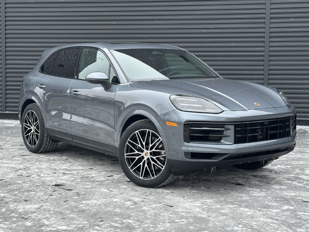 Used 2026 Porsche Cayenne AWD/4WD image 7