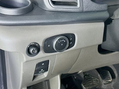 Used 2024 Ford Transit 350 XLT image 17