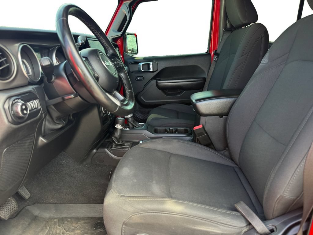 Used 2021 Jeep Gladiator Sport AWD/4WD image 9