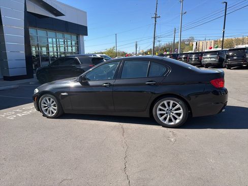 Used 2011 BMW 528i Sedan image 7