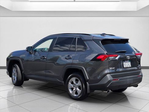 Used 2023 Toyota RAV4 XLE w/ Convenience Package AWD/4WD image 7