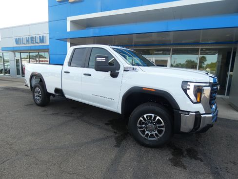 New 2026 GMC Sierra 3500 Pro AWD/4WD image 1