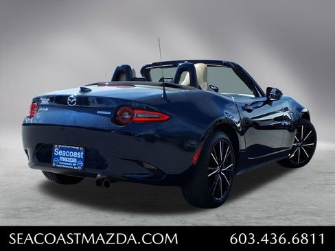 Used 2025 MAZDA MX-5 Miata Grand Touring w/ Weather Package RWD image 5