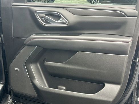 Used 2021 Chevrolet Tahoe RST image 14