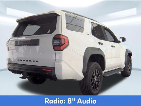 Used 2025 Toyota 4Runner SR5 AWD/4WD image 2