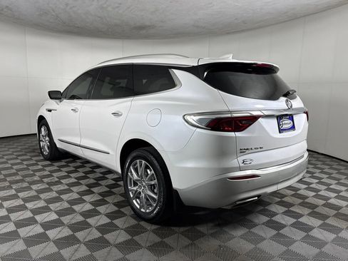 Certified 2023 Buick Enclave Premium w/ Experience Buick Package AWD/4WD image 8