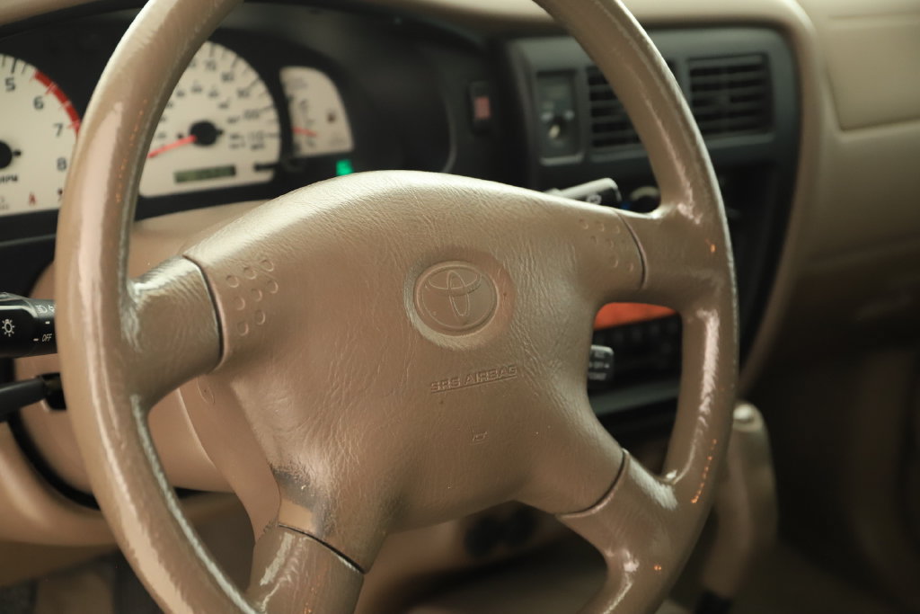 Used 2004 Toyota Tacoma PreRunner w/ Convenience Pkg RWD image 16