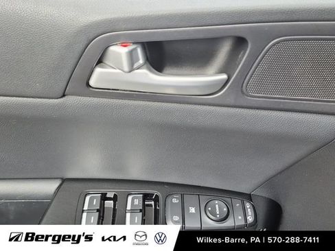 Used 2020 Kia Sportage EX AWD/4WD image 13